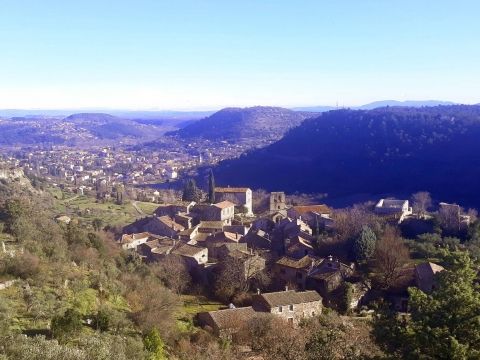 Village de Naves